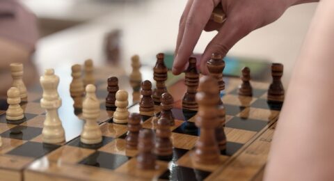5406973903223068132